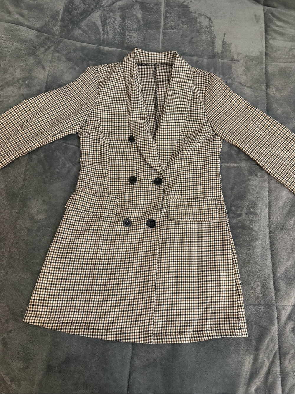 Checked Blazer - Picture 2 of 10
